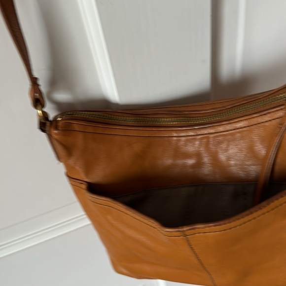 Margot Crossbody Bag With Adjustable Strap - Picture 6 of 13